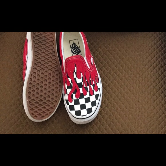 Vans - Picture 1 of 4